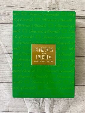 Elizabeth Taylor Emeralds & Diamonds 3.3 fl oz perfume & lotion set brand new